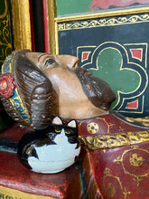 Load image into Gallery viewer, Hodge Box - Lying