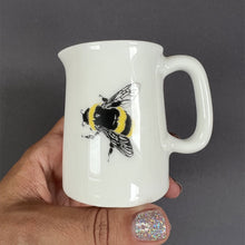 Load image into Gallery viewer, Bumble Bee 1/4 Pint Jug
